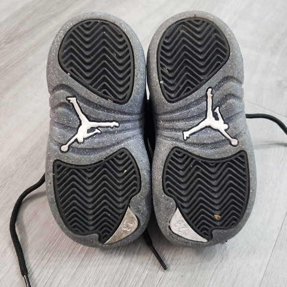 Air Jordan 12 Retro Utility Grind Kid's Size 7C - Picture 6 of 6